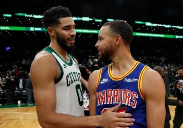 【观察】总决赛双方各位置对比 勇士替补更占优势？